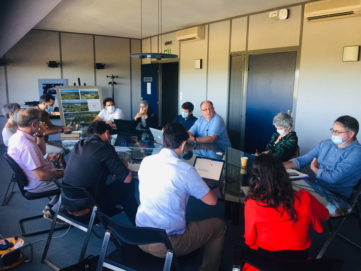 EsterTechnopole's tweet image. [EN DIRECT] 🔴 Workshop sur le Rôle de l’Agence Européenne des Médicaments, organisé par #ESTERTechnopole #Limoges avec @invivolim.
En présentiel ou en visio, un expert répond à vos ❓ :
&amp;gt; L'évaluation d'1 médicament ou d'1 dispositif médical
&amp;gt; Les changements attendus en 2021...