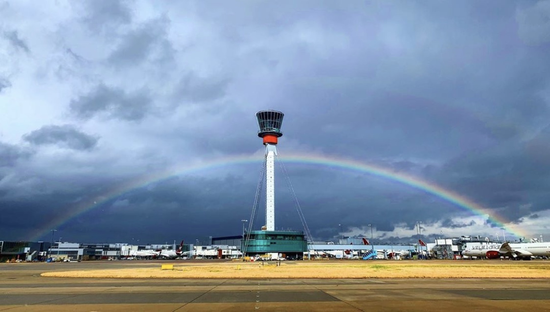 HeathrowAirport tweet picture