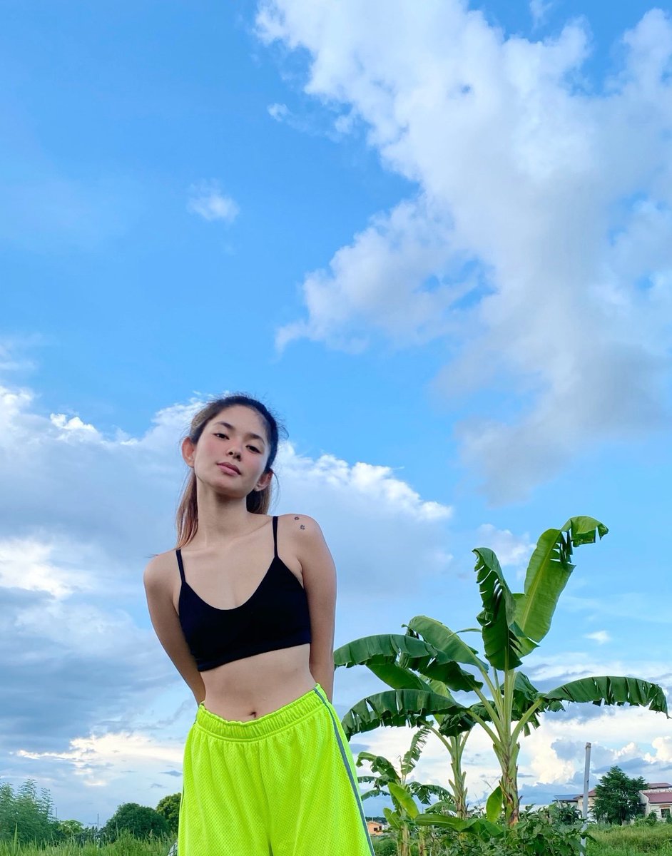 iamAndalioLoisa's tweet photo. probinsyanaaaa 💚🖤🍃 https://t.co/WwFap8eKJP