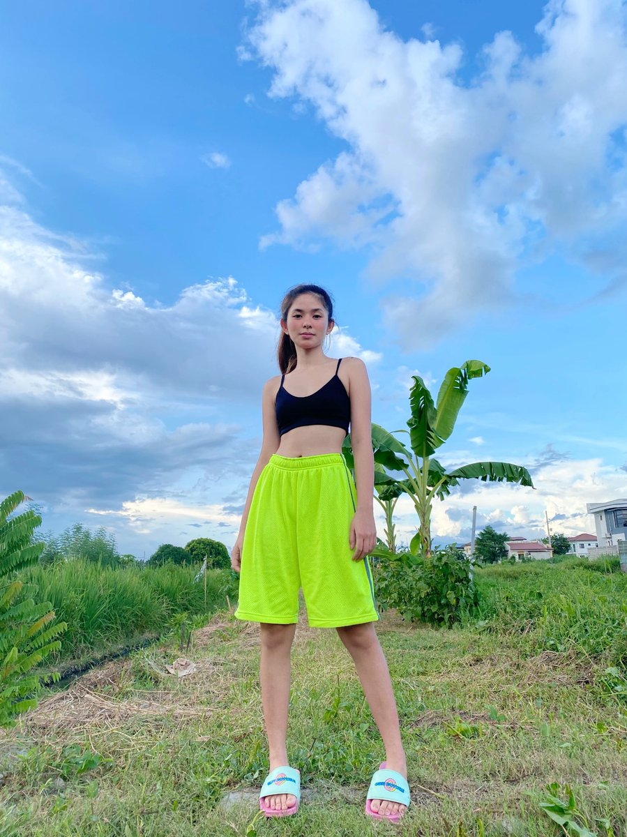 iamAndalioLoisa's tweet photo. probinsyanaaaa 💚🖤🍃 https://t.co/WwFap8eKJP