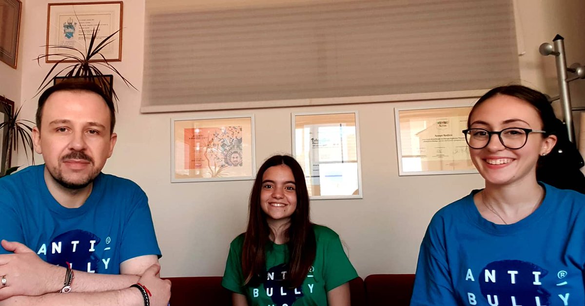 FeathamSchools's tweet photo. In June, we participated in the 2nd #QLSNationalYouthBoard meeting with Nancy & Chara from our Anti-Bullying Ambassadors & Volunteers Team. We reviewed the QLS Anti-Bullying Policy and brainstormed ideas for the 5th anniversary #QLSVolunteeringYear! ππ»#Featham #BeTheChangeWithQLS https://t.co/CkIYSb6QJM