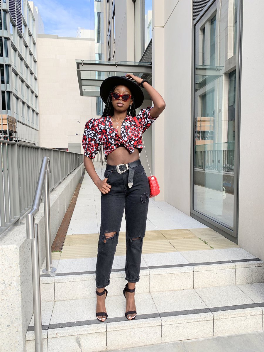 MdExotic's tweet photo. SUMMER COLLECTION✨

Meet DIDE Crop Top. Just like her Cousin-DIDE Baggy Trousers, She has absolute #nochill She is here to make you feel sassy,  fierce  and  comfortable. 

Price: €16.00 only

DM/ send an email to order! 
@mds_exotic /mdsexotic@gmail.com

#urbanclothing#mds https://t.co/c6N2EzjTxn