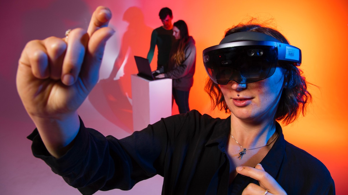 REWINDco's tweet photo. Want to be a part of something exciting? 🤩  @FalmouthUni is pioneering a first of its kind immersive production studio, and they’re looking for a Head of Immersive Production! Check out all the info here: https://t.co/4lFbKddllQ https://t.co/vUH722DONN
