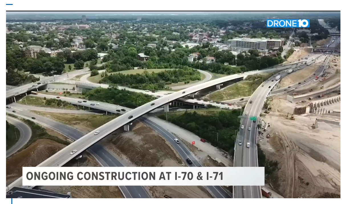 AngelaAn10TV's tweet photo. Super cool drone shots from #drone10 of the downtown Columbus split -- where there always seems to be construction. Now you can see from high above what's going on. @MollyBrewerTV has all the details on where you'll see #orangebarrels today. #10tv @10TV https://t.co/SyiVma2UXM