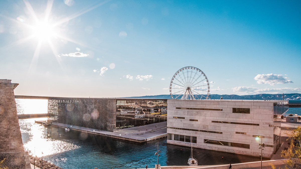 OM_Officiel's tweet photo. Visitez la plus belle région de France cet été 🖱🌴

Avec @hotelsdotcom découvrez les richesses de Marseille et du Sud 👉 https://t.co/VmARJ1CTWJ

#OnaTousBesoinduSud https://t.co/hPZzR6hf3D