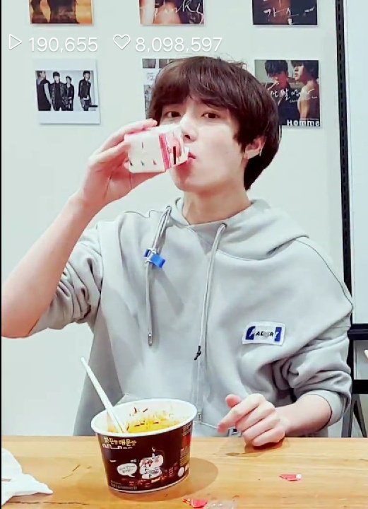 prodkthn's tweet photo. i missed you :((
#5MWITHTXT
#TXT5MPARTY
#TOMORROW_X_TOGETHER
#투모로우바이투게더
@TXT_members @TXT_bighit https://t.co/YhXRpXN1TI