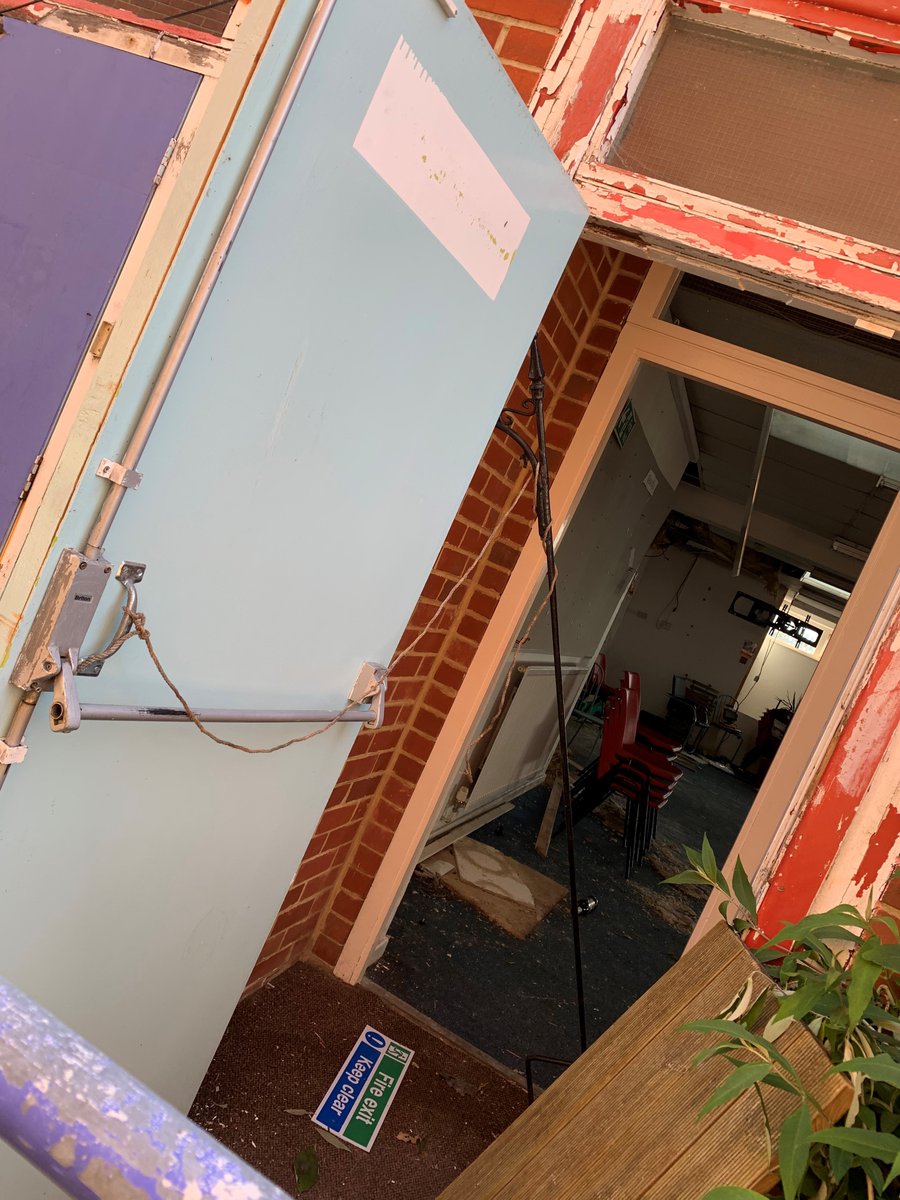 BeereGroup's tweet photo. Our sweep and clear electrical teams never know what they are going to come across when entering buildings – from drug paraphernalia, wild animals, through to in this case, makeshift #Boobytraps https://t.co/HosLPtz8QN #Sitesafety  #electricalcontractors #electricalsafety https://t.co/WYiKWDvamR