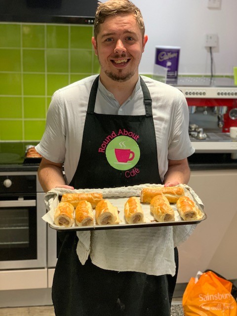 PardyJess's tweet photo. After four months, @RoundAboutSoton has finally reopened today! And a fresh batch of sausage rolls has come out the oven 😃 #roundaboutcafe #mansbridge #community #sausagerolls #communitycafe #radian @radiangroup https://t.co/ZVuwNt3c2m