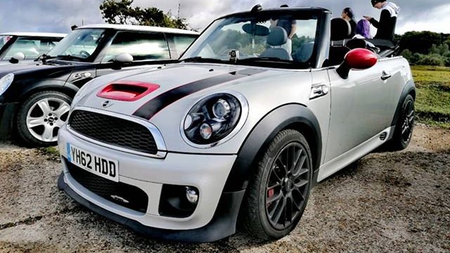 Howden_SpecVeh's tweet photo. This weekend Carlie attended the Southern Mini Meet @NewForestNPA - #Aplanadventures #Mini #carlife #minimeets #socialsunday #johncooperworks #jcw #Convertible https://t.co/cc8UwrAUXM