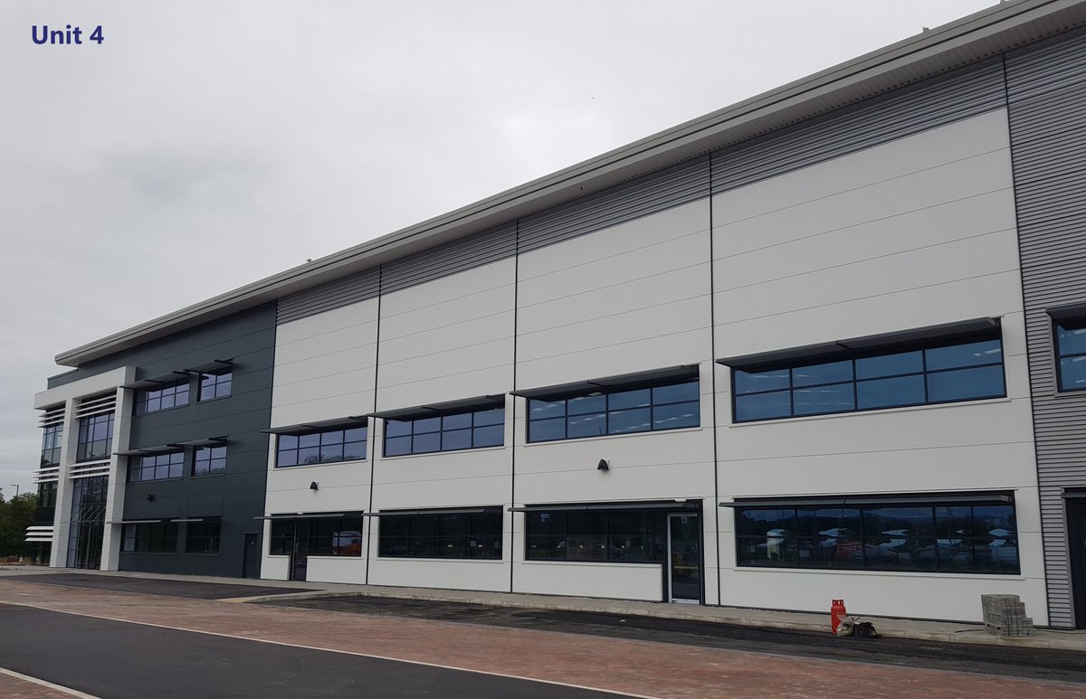 ESCUK1's tweet photo. We were thrilled to see the progress on site at ICON Manchester Airport whilst carrying out #MEP inspections - including the final inspection for Unit 4 prior to handover!
#engineeringdifference #BuildingServices #Unit3 #Unit4 #ManchesterAirport #construction #team https://t.co/EOibBJKMtz