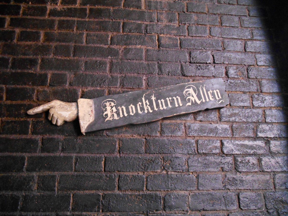 Perpetual_Magic's tweet photo. Todays T&T's have dropped.
Click here ➡️ https://t.co/Dlpc1hCjLw ♡
#universalstudios #universalstudiosorlando #wizardingworldofharrypotter #knockturnalley #citywalks #universalblogger #disneyblogger #perpetuallymagic #happiestplaceonearth #disneytipsandtricks #floridaholidays https://t.co/gMd90Z8eQs