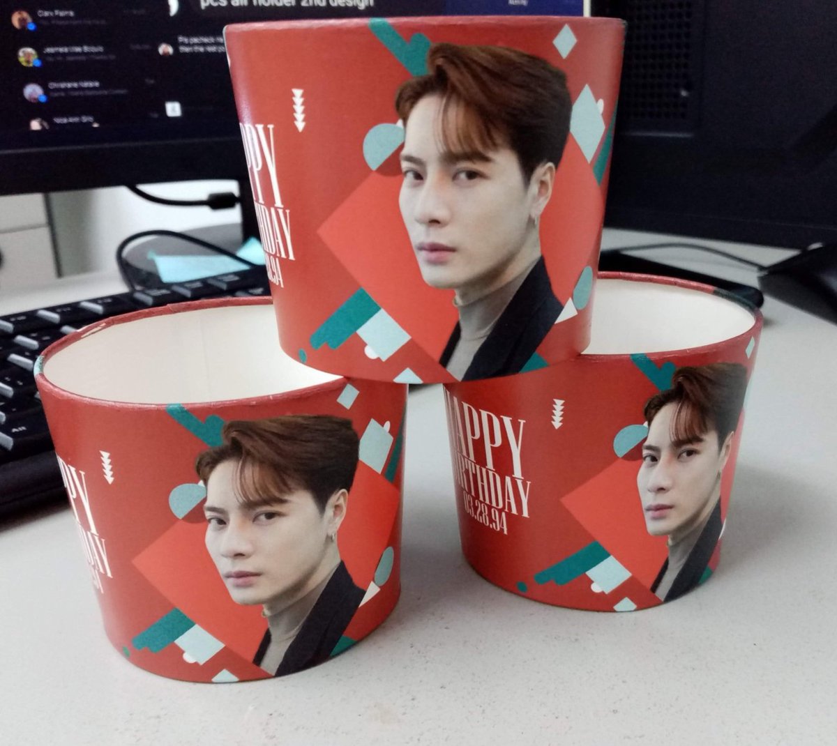 got7pinoy's tweet photo. [JS BUNDLE: OPEN FOR PUBLIC ORDER] 

PRICE : P350 per bundle 🎁

* FREE SHIPPING W/IN MM

* W/ addtl charge if provincial

* Other chapters has already ordered: Taft, Fairview, Southies, Bulacan, Bacolod &amp; Cebu ♥️

#MakingHistoryWithJackson_PartyPH

FORM:

https://t.co/6Rlj6ymQXT https://t.co/whVuxbNKxb