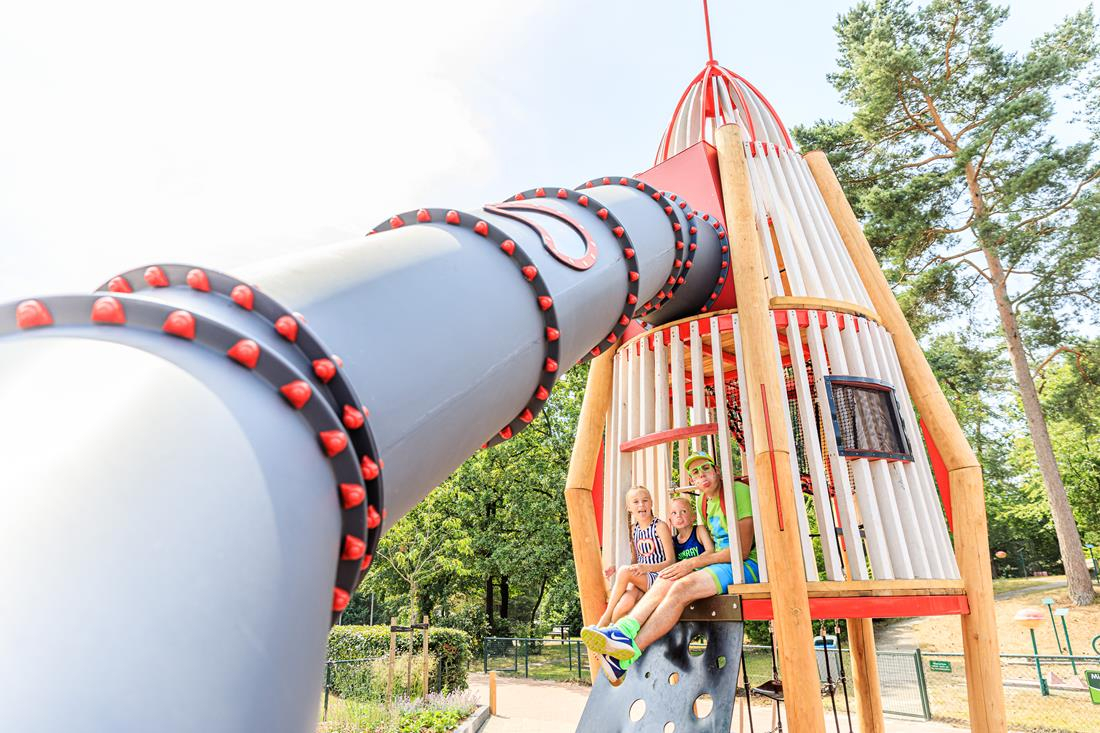 • Sluiting Zomervakantie •
Vanwege de bouwvak zullen wij volgende week (3 t/m 7 augustus) volledig gesloten zijn. In geval van nood zijn wij bereikbaar op 0529-431548.

Fijne vakantie!☀

#speeltoestellen #zomervakantie #gesloten