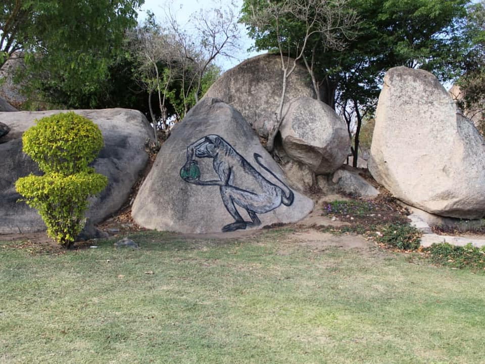 TheSMResort's tweet photo. Are you totem proud? 

Lets make this interesting. Comment with your totem🐘🦏🐒🦁🦓🦌

#funfacts #interestingquotes #dontcancelpostpone #blacklivesmatter #covidlifestyle #covidweddings #coronaweddings #classyzimweddings #zimweddings 
#StaySafe #90DayFianceHappilyEverAfter https://t.co/qZ9fxZiJ24