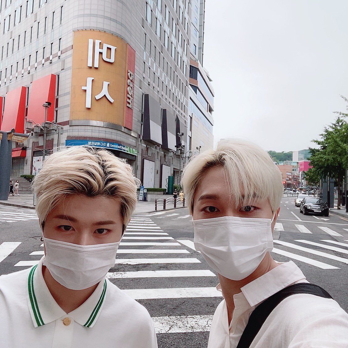 Official_SKYE_'s tweet photo. [#연태]

오랜만이당~~ 안녕 메사?👀👀👀

#인투잇 #IN2IT #연태 #YEONTAE #지안 #JIAHN #메사 #소년24 #추억 #우와 https://t.co/fE7KchN7my