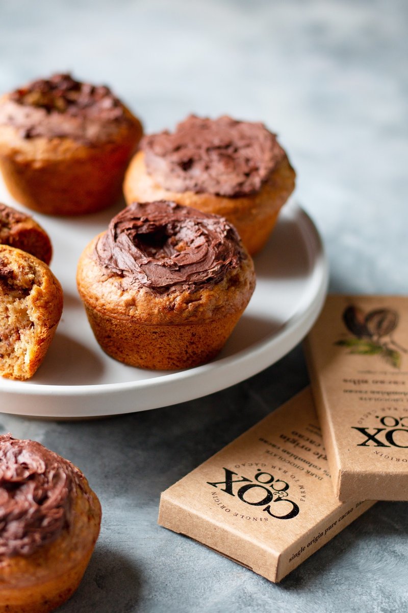 Our Cox&amp;Co Raw Cacao Nibs chocolate is the star ingredient of these Banana and Cacao Nibs muffins🌟

#veganbaking #veganrecipe #cacaonibs #coxandco