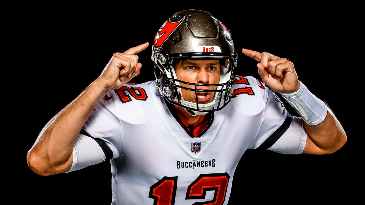 Parcellsism's tweet photo. #Buccaneers Tom Brady

2020 Touchdown Passes 
🏈Over/Under: 29.5

#NFL (via @FDSportsbook) https://t.co/9i9KLcqw6H