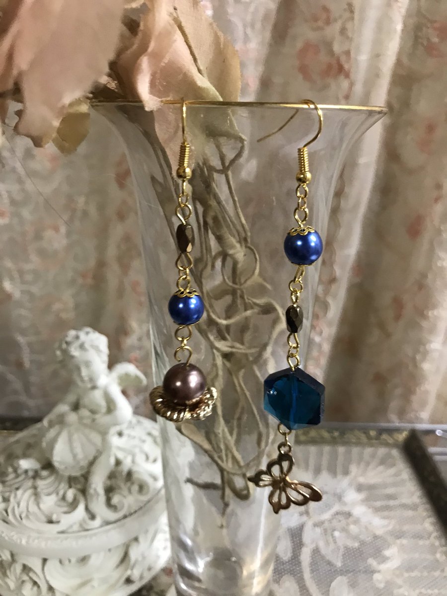 商談中です】ハンドメイドピアス纏め売り⭐5ペアセット⭐ひと雫