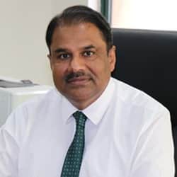 zusama80's tweet photo. This is Major General (R) Amir Azeem Bajwa Who is Chairman of PTA right now he has blocked VPNs who does not register and give them your traffic logs and he was also responsible for blocking PUBG game as he was asking them to share player data with them.
#ImranKhanPUBGKholo https://t.co/qYdhoSfNEy