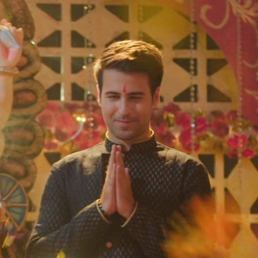 saffarnaama's tweet photo. #YehRishteyHainPyaarKe
Oh God... Some miracle plz.. 😭🤧🤧🙏🙏🙏 #RitvikArora https://t.co/DwfSojwFM8