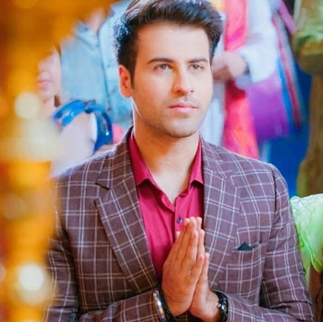 saffarnaama's tweet photo. #YehRishteyHainPyaarKe
Oh God... Some miracle plz.. 😭🤧🤧🙏🙏🙏 #RitvikArora https://t.co/DwfSojwFM8