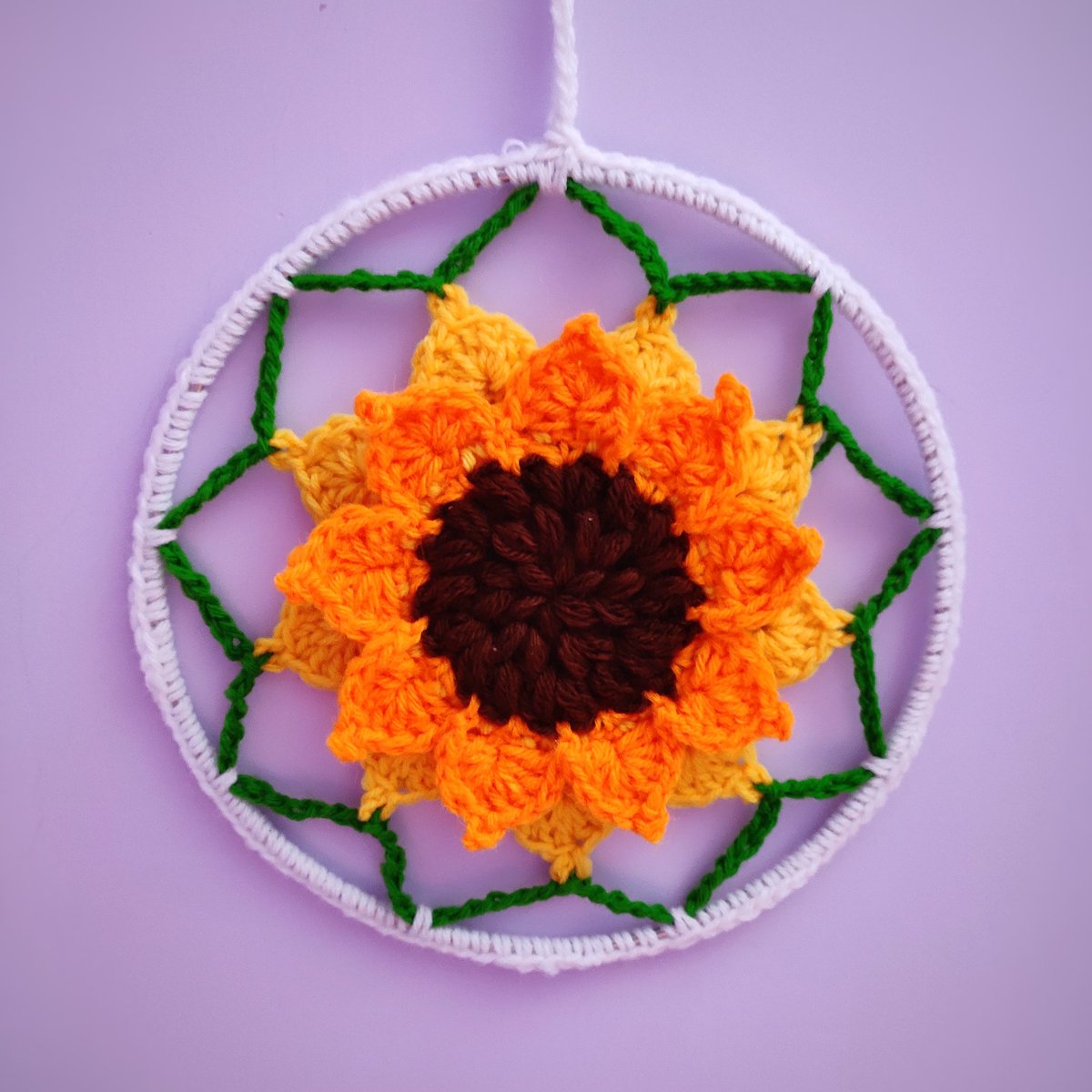 HookedLoops's tweet photo. The youtube link
https://t.co/SqRvs1TvIm
The written pattern
https://t.co/xlTMq0nP9j
My dear crochet lovers, I have a beautiful crochet pattern for you today! We all love dream-catchers and sunflowers. So I added a beautiful crochet sunflower in my dream-catcher today. https://t.co/mMG5ielww2
