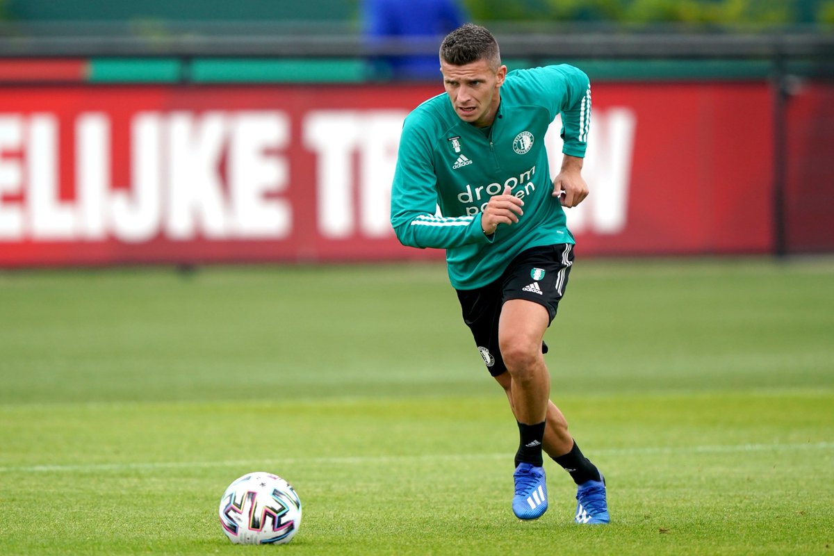 27+ Voetballer Feyenoord Met Manen Pictures