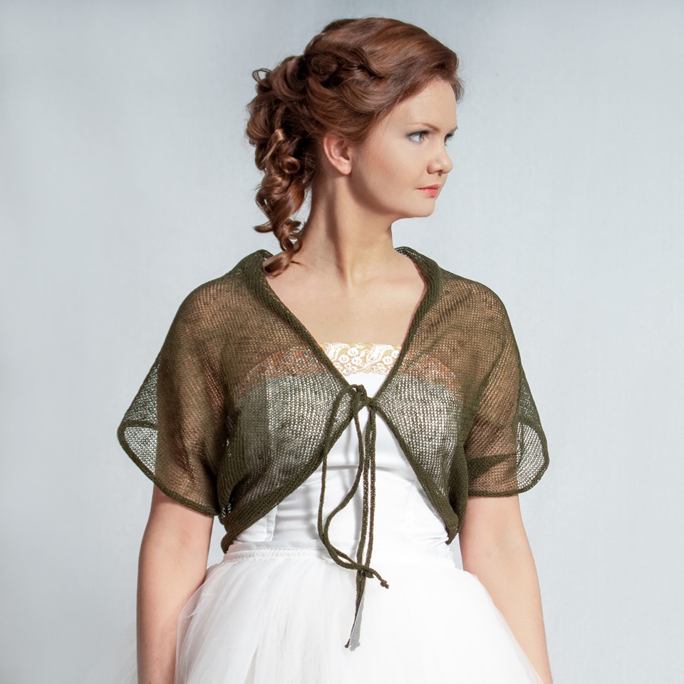 SuperSoftKnits's tweet photo. #Khaki #bolero #LinenBolero #Knit #shrug #summer #top linen #overup #summer #weddings #boho #cardigan #handmade #supersoftknits
https://t.co/qMzARCtWlG @Etsy https://t.co/1nfF6vEWWH