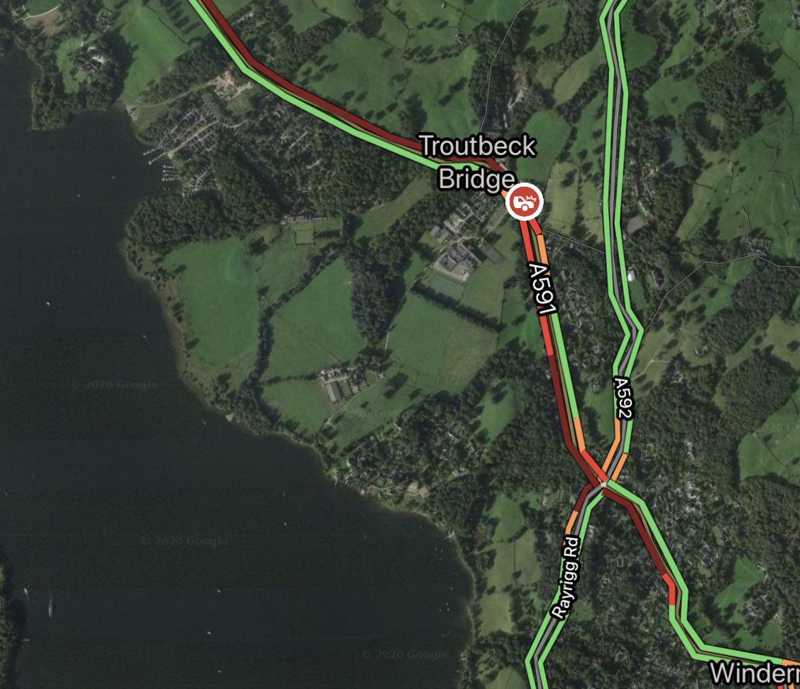 LakesTravel's tweet photo. ⚠️Travel Alert⚠️ There has been an accident at Troutbeck bridge on the A591 between Ambleside and Windermere.   Traffic is queuing in both directions. 🚗🚗🚗🚗🚗 https://t.co/mildLAd1EW