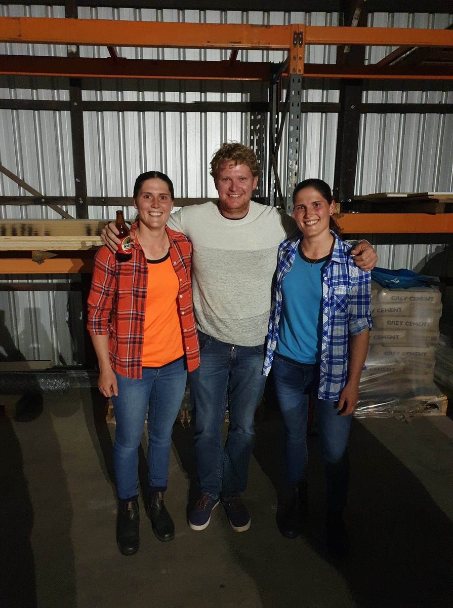 BradMclean90's tweet photo. Taught these ninja twins everything they know. #rig #NinjaWarriorAU #swannyd https://t.co/2xdc0Lvlho