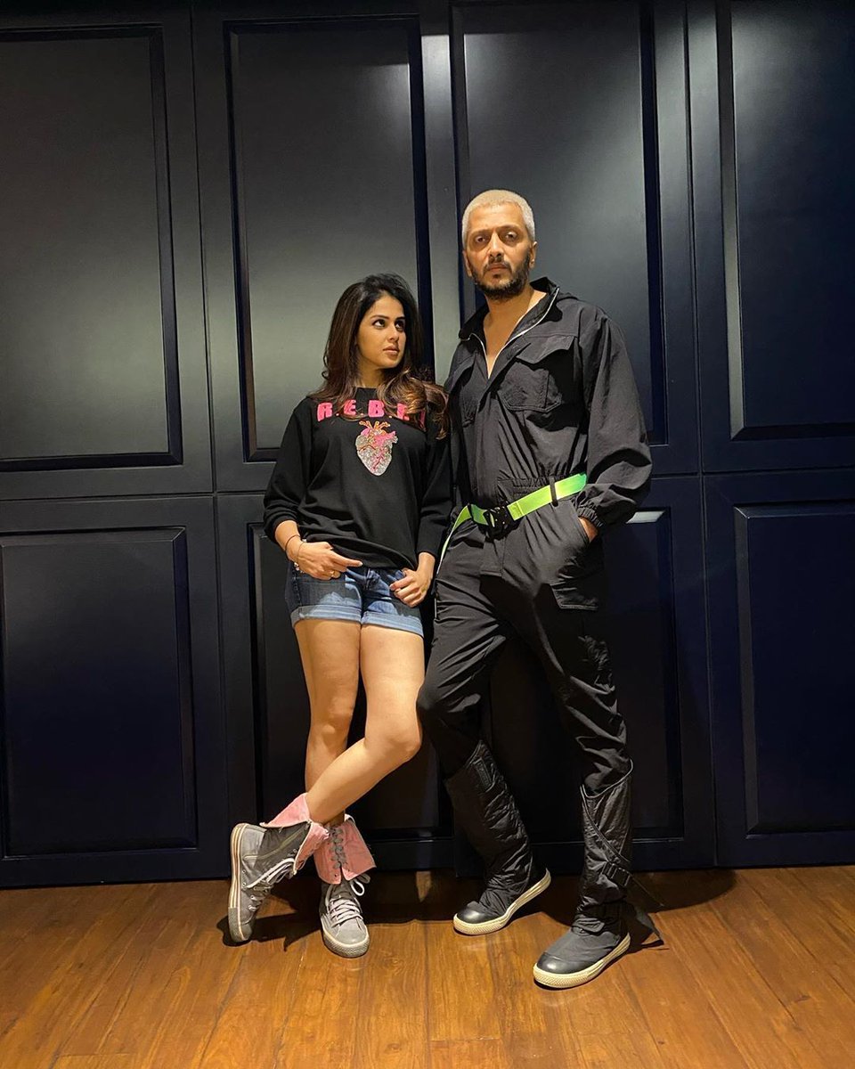 UrbanAsian's tweet photo. Dope Couple, @geneliad &amp; @Riteishd crazy in their own way.....❤️❤️❤️.
.
.
.
.
.
.
.
#geneliadeshmukh #riteishdeshmukh 
#couplegoals #couples #crazytwo #bollywood #celebrity #southasian #urbanasian https://t.co/7nJXKUDIrX