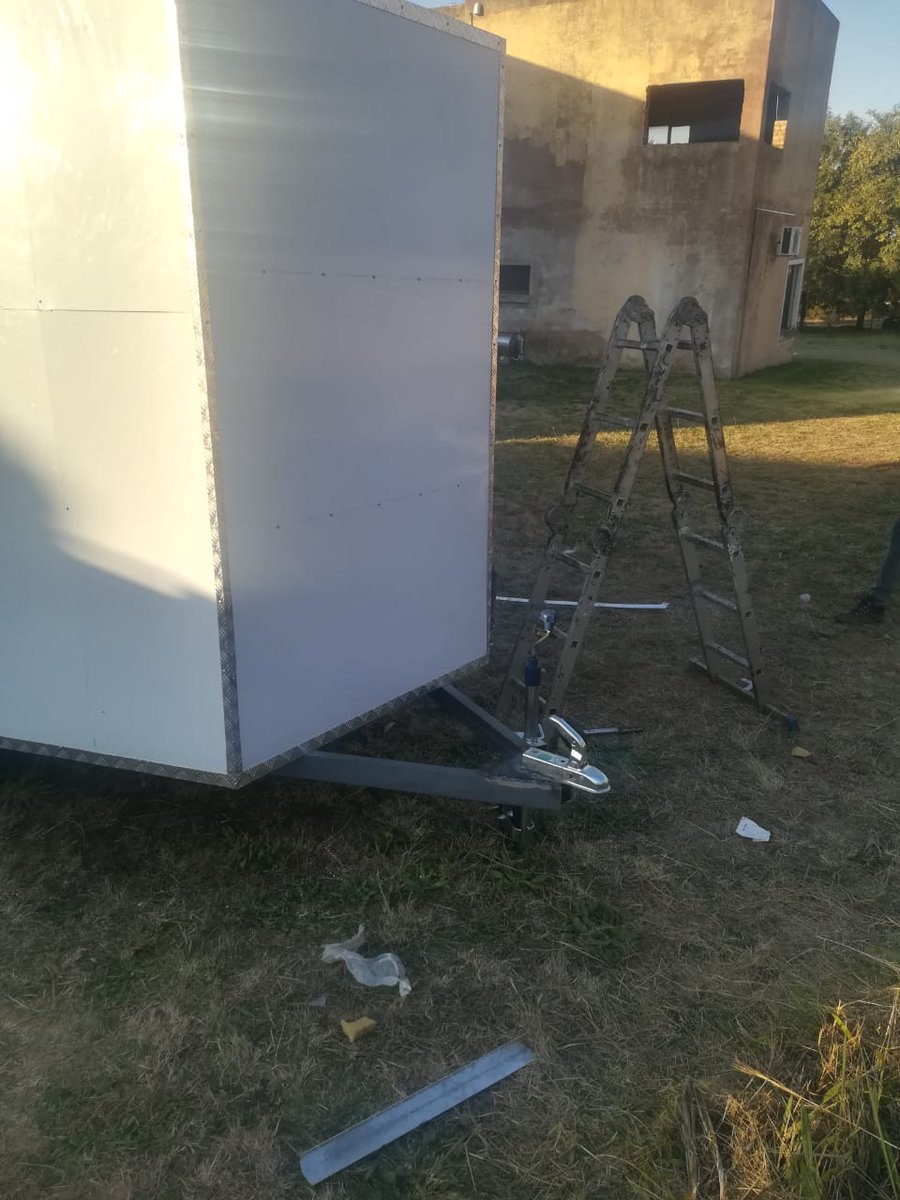 TshehlakgoloA's tweet photo. @OLX_ZA This was a perfect time for me to construct mobile kitchen that i wanted for long time to run catering business. It is now done and ready to roll. It's just a matter of time when the situation is allowing.
#LiveMoreWithOLX https://t.co/pXvtMYf0fT