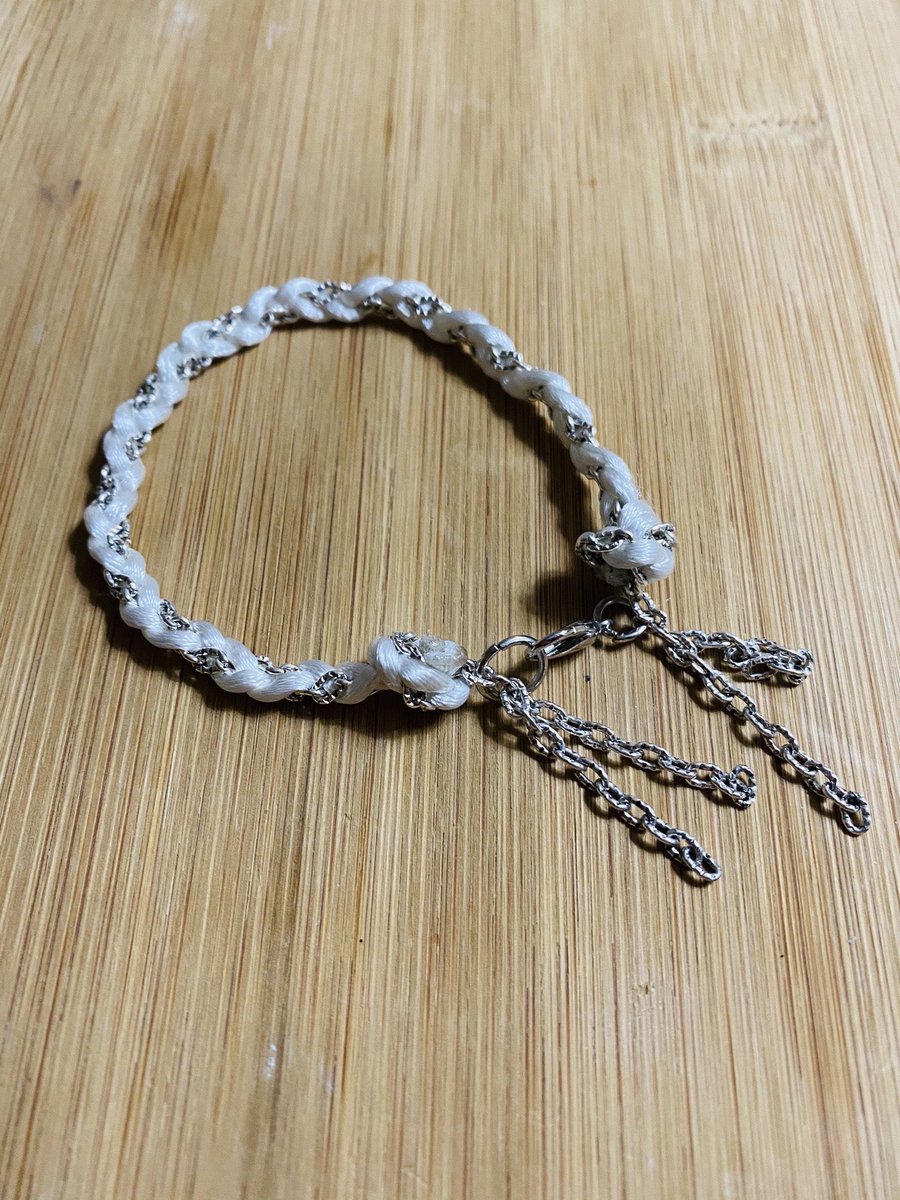 inspiredbyckc's tweet image. Made this woven bracelet for a bride today. Love the simple elegance. A cord of three strands. Silk and chain bracelet etsy.me/3jJ5ugJ #weddingaccessories #weddingday #cordofthreestrands #silk #wrap #white #handmade #Accessories
#stainlesssteel #chains #SmallBusiness