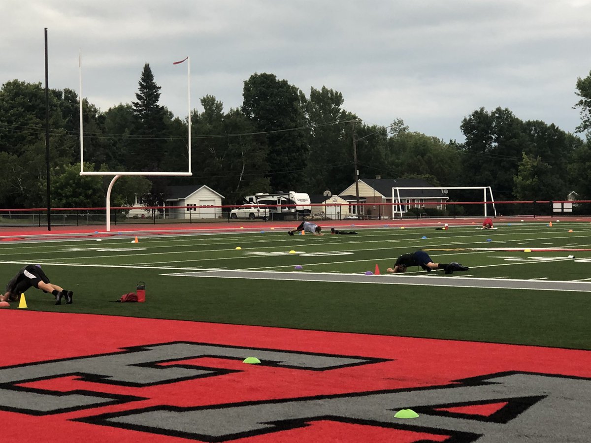 jcnation2000's tweet photo. Week 3 6:30 AM group
#grindgrindgrind #Jcnation💪🏻 https://t.co/XO3LPAOFO6