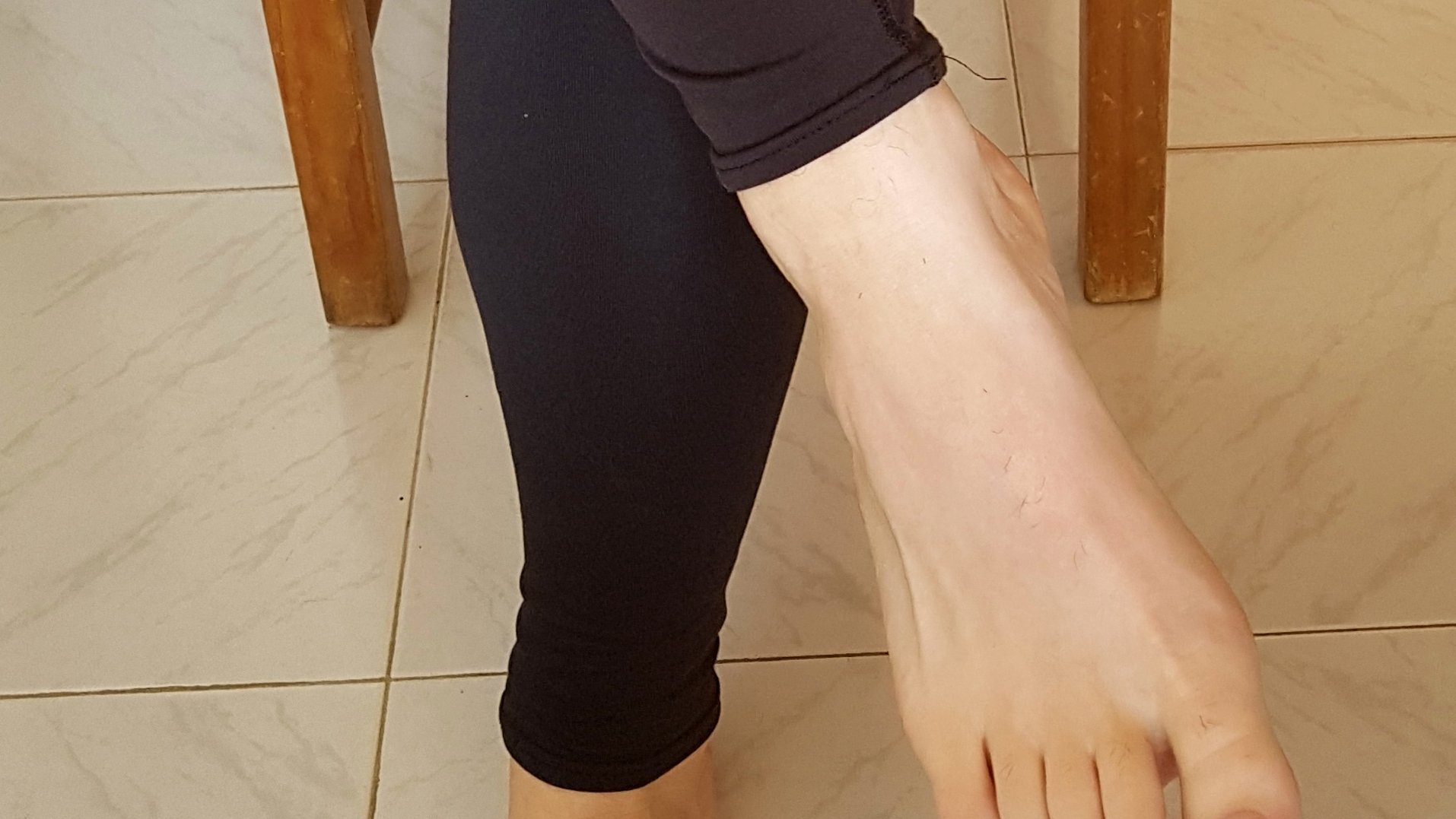 恋足 Trying my need workout clothes 😍😍 #sock #socks #soles  #toes #man #feet #fetish #men #人脚 #恋足癖 #fetiche #pies #hombre #pes #homem  #fetish #kakilelaki #fetishkaki #kaki #足フェチ #男性の足 #onlyfans #tumblr #