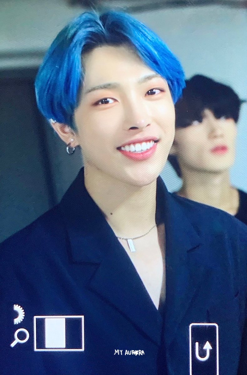 hongjoong from ateez