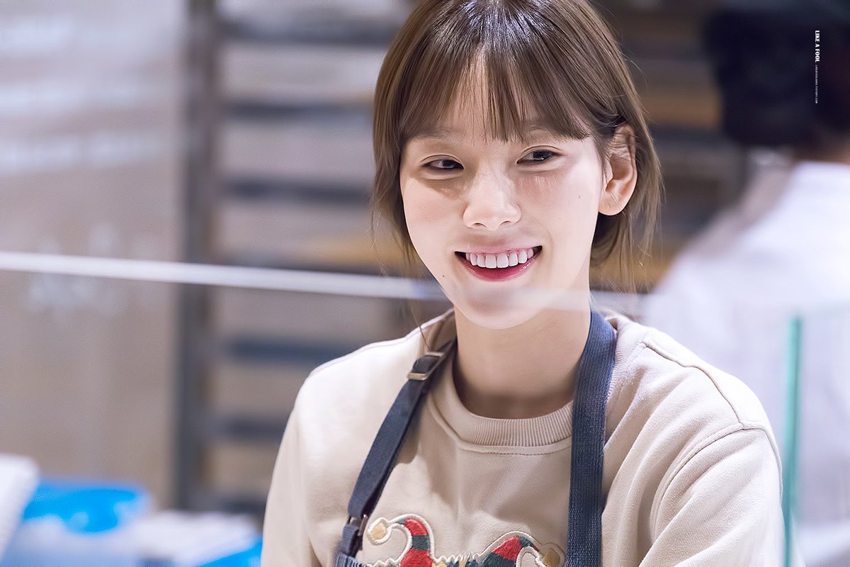 ถ้าพูดถึงแทยอนกับหน้าม้าก็ต้องเซ็ทนี้มั้ย ตำแหน่งอยู่ไม่นานตำนานม้าโค้งตลอดไป แมสจนมักเกิ้ลยังยอม น่ารักจนใจเจ่บ