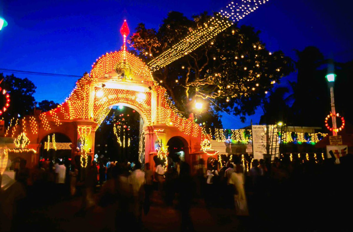 TThalpe's tweet photo. The Kandy Perahera!  One of the #oldest Buddhists #festivals in Sri Lanka started its 10 day long, brightly coloured #celebrations a few days ago.  Although slightly different this year, the #event will still take place to #honor the Sacred Tooth Relic!
https://t.co/XxC4wpPfu6 https://t.co/gVQp5Loe1z