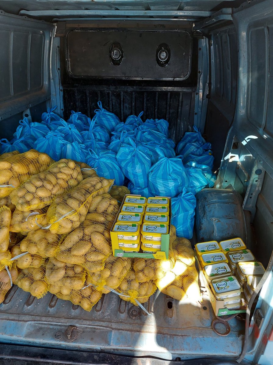 ROMACT_EC_CoE's tweet photo. "We managed to reach the 1⃣6⃣6⃣ vulnerable families targeted&provide them with food aid.The whole team of Mother Center #Nadejda #Sliven🇧🇬 is thankful for the given opportunity &granted trust. Thank you #ROMACT team"
Chairman of Mother Center
#unitedagainstcoronavirus https://t.co/RyC8mB1L9F