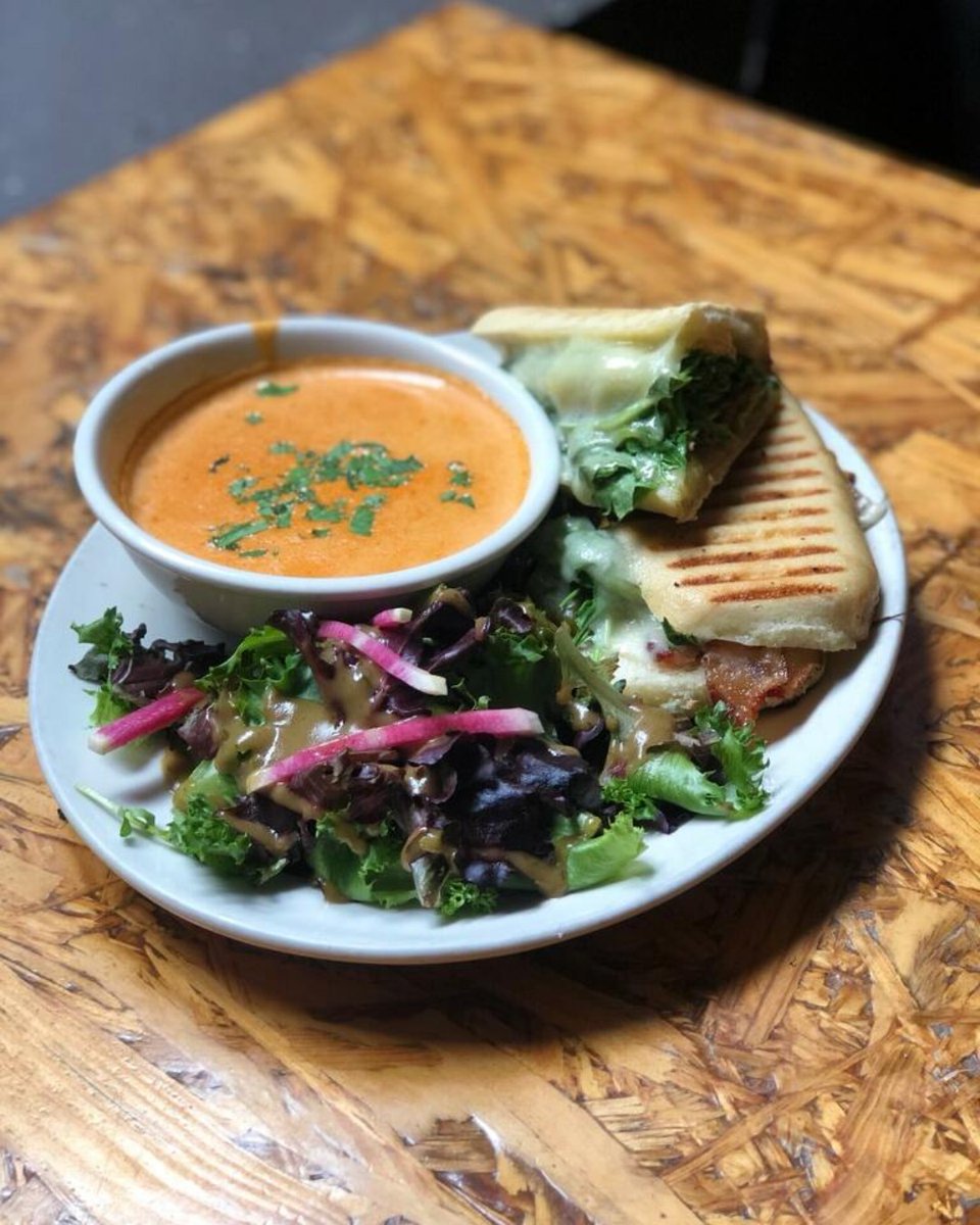 Cafe_Lift's tweet photo. The S.S.S.  is a perfect brunch combo. Grab it outside from 8 am - 2 pm everyday. Also available for takeout. https://t.co/42UC4rHCD9