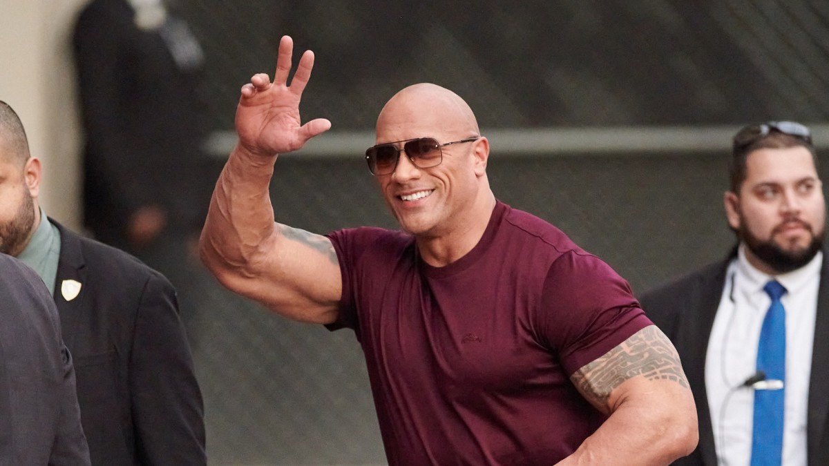 Complex's tweet photo. Dwayne Johnson was considered for Willy Wonka role in 'Charlie and the Chocolate Factory.' https://t.co/7R6cO0nXC4 https://t.co/J1dZBP4zJE