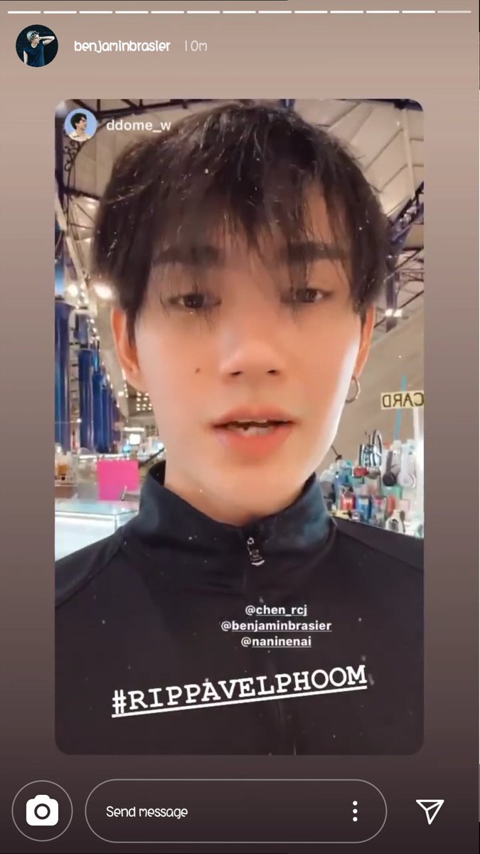 my_maryneth19's tweet photo. When you have a supportive friends.. very touching! 😭😭😭

#savepavel
#rippavelphoom
#pavelphoom @WDdome https://t.co/WKBZNgNG1x