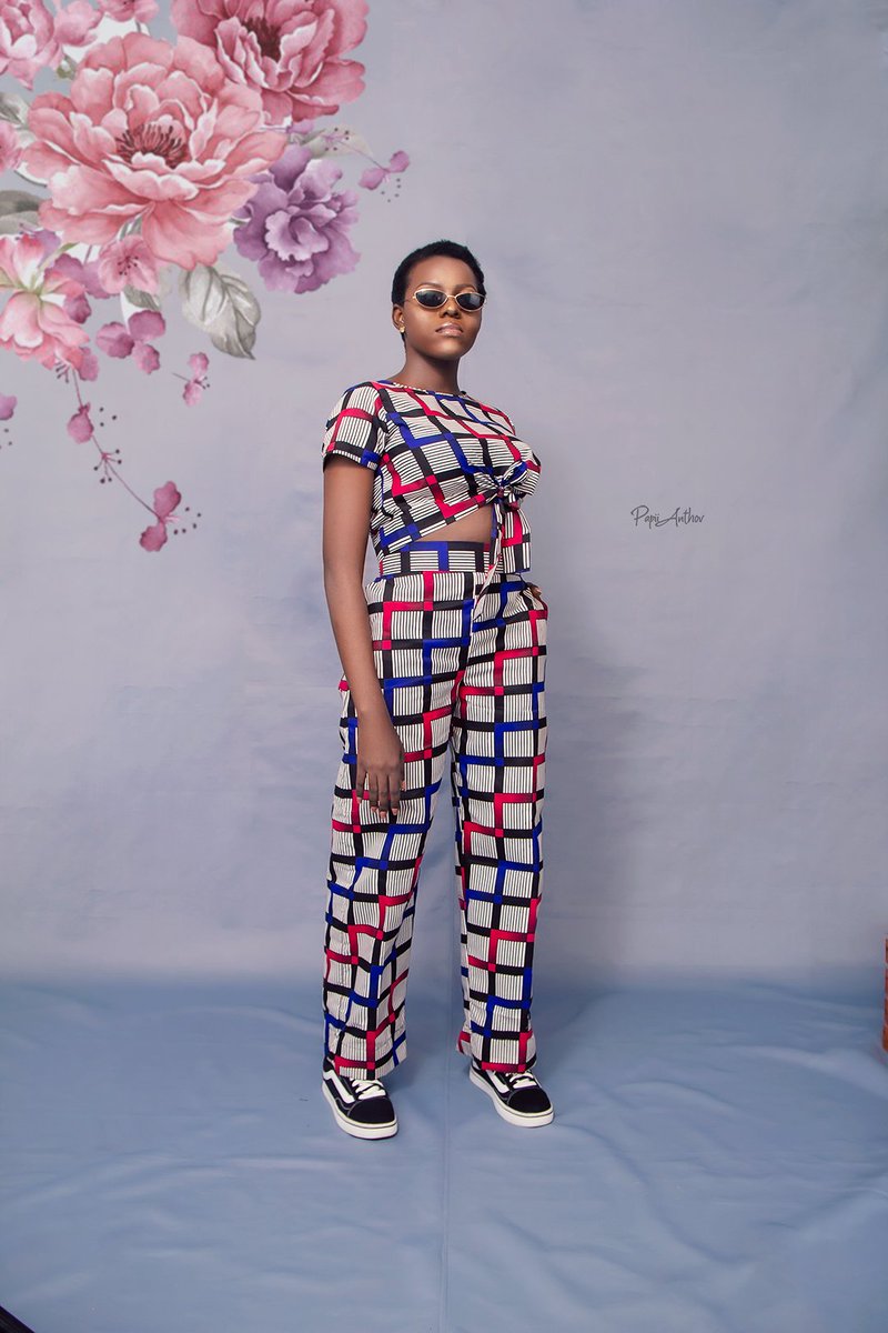 TemaFashion's tweet photo. TEMANKARA COLLECTION!!!⠀
⠀
The ‘AJIKE’ two piece⠀
⠀
Price: NGN 5,000⠀
⠀
Size: 6-14 AVAILABLE (size 16 and above on request)⠀
⠀
Photography: @papi_anthov 
Make up: @Its_luchyee 
Accessories:@TheOnlyMoj https://t.co/0hjjSlTiut