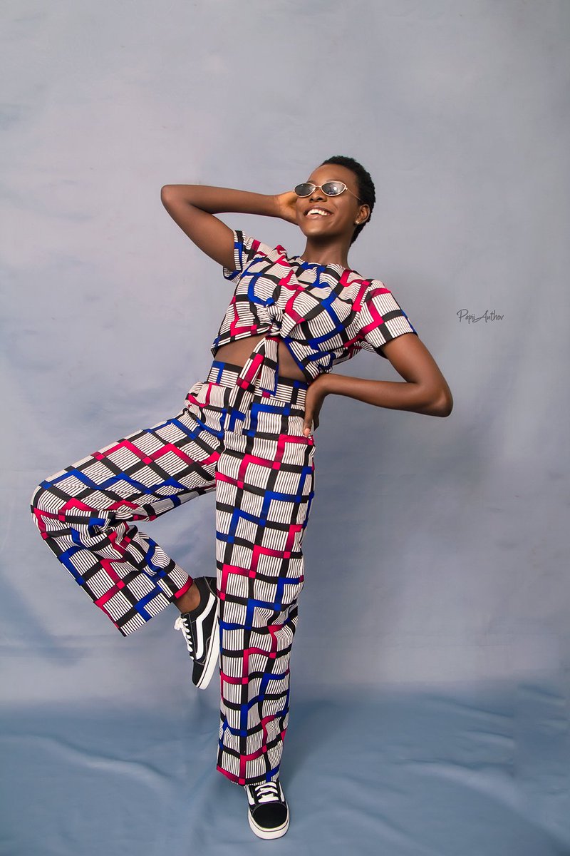 TemaFashion's tweet photo. TEMANKARA COLLECTION!!!⠀
⠀
The ‘AJIKE’ two piece⠀
⠀
Price: NGN 5,000⠀
⠀
Size: 6-14 AVAILABLE (size 16 and above on request)⠀
⠀
Photography: @papi_anthov 
Make up: @Its_luchyee 
Accessories:@TheOnlyMoj https://t.co/0hjjSlTiut