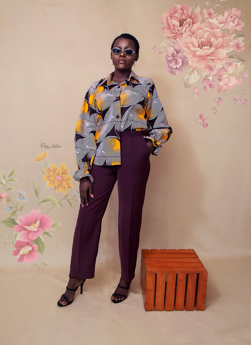 TemaFashion's tweet photo. TEMANKARA COLLECTION!!!⠀
⠀
The ‘HAMIDAH’ two piece⠀
⠀
Price: NGN 6,000⠀
⠀
Size: 6-14 AVAILABLE (size 16 and above on request)⠀
⠀
Photography: @papi_anthov 
Make up: @Its_luchyee 
Accessories:@TheOnlyMoj https://t.co/7QuKx4L2wy