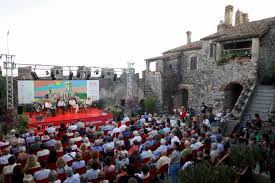 Centro_libro's tweet photo. Dal 5 al 9 agosto la XIV edizione di @capalbiolibri per la prima volta in Piazza della Repubblica, nella frazione di #BorgoCarige, ai piedi del castello medioevale di #Capalbio #Cittachelegge.
https://t.co/2X1gu1fUE4

@comuni_anci @maggiodeilibri @regionetoscana  @IoLeggoConTe https://t.co/1sycXdchbR