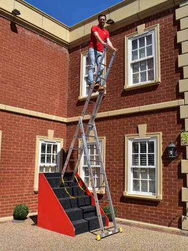 BPS_Access's tweet image. #Ladders are an essential tool for both domestic and commercial use. But what have been the overall top-selling ladders across the board so far in 2020? Find out here: laddersandscaffoldtowers.co.uk/blog/ladders/t…
