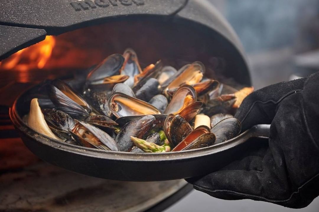 Fireboxstoves's tweet photo. Fancy a smokey meat or fish dish this summer, all you'll need is the smoke keeper and door to add that delicious smokey flavor. 
Check out our website or any of our social shops for all your Morso Forno Garden collection packages &amp; accessories. https://t.co/O9EfLxRXRT