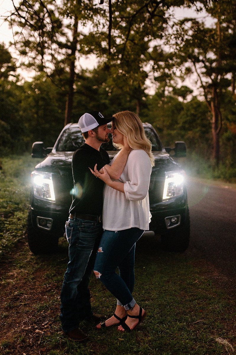 codiwithani's tweet photo. Haven’t been on here in forever so incase anyone was wondering I kinda moved to the middle of the woods, started a new job in Cath Lab, took some cute ass engagement pics, and started repainting and remodeling our house. 💗 https://t.co/OGrWf56BVd