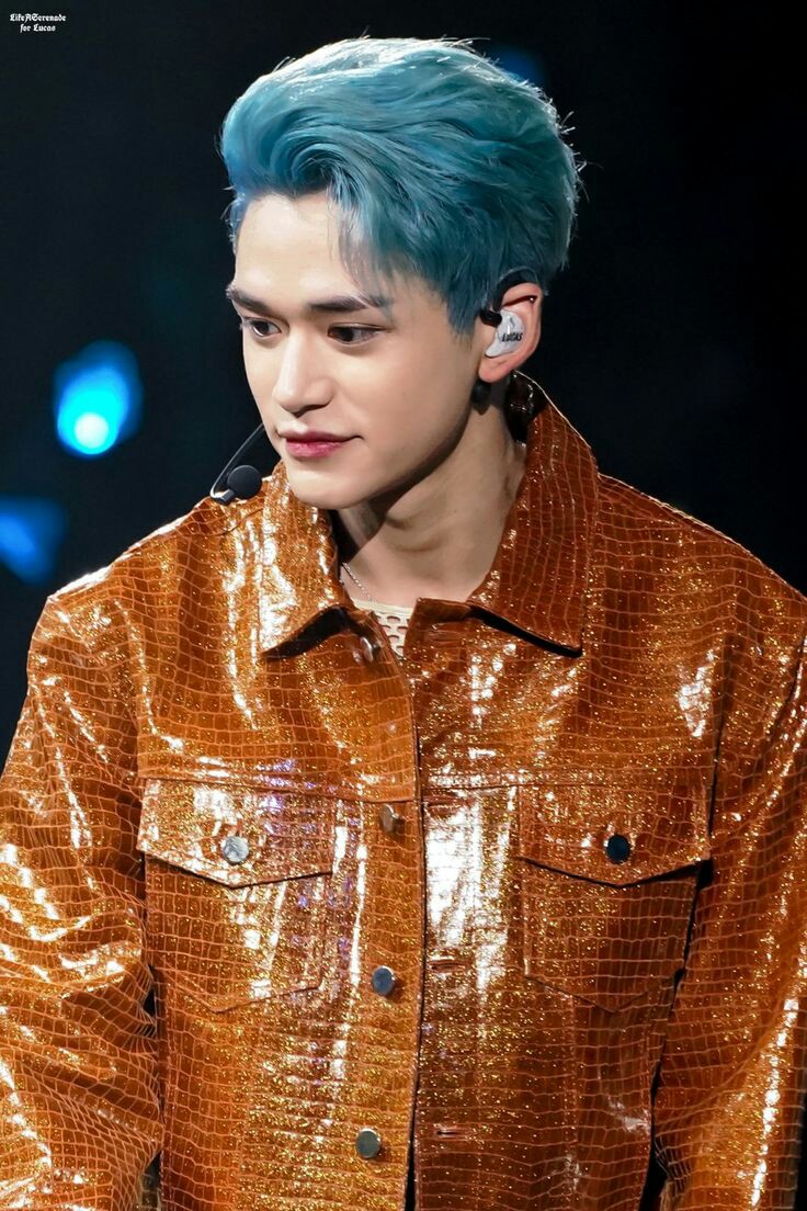 lucas from wayv/superm